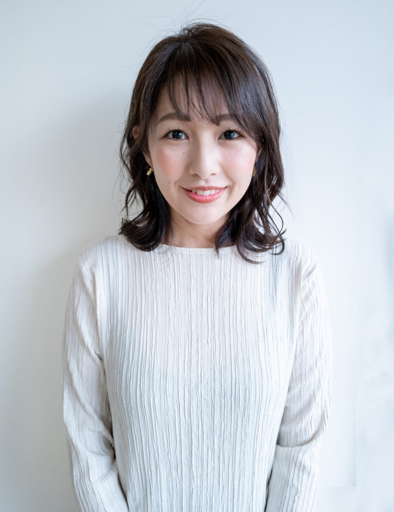 安岡 晶子