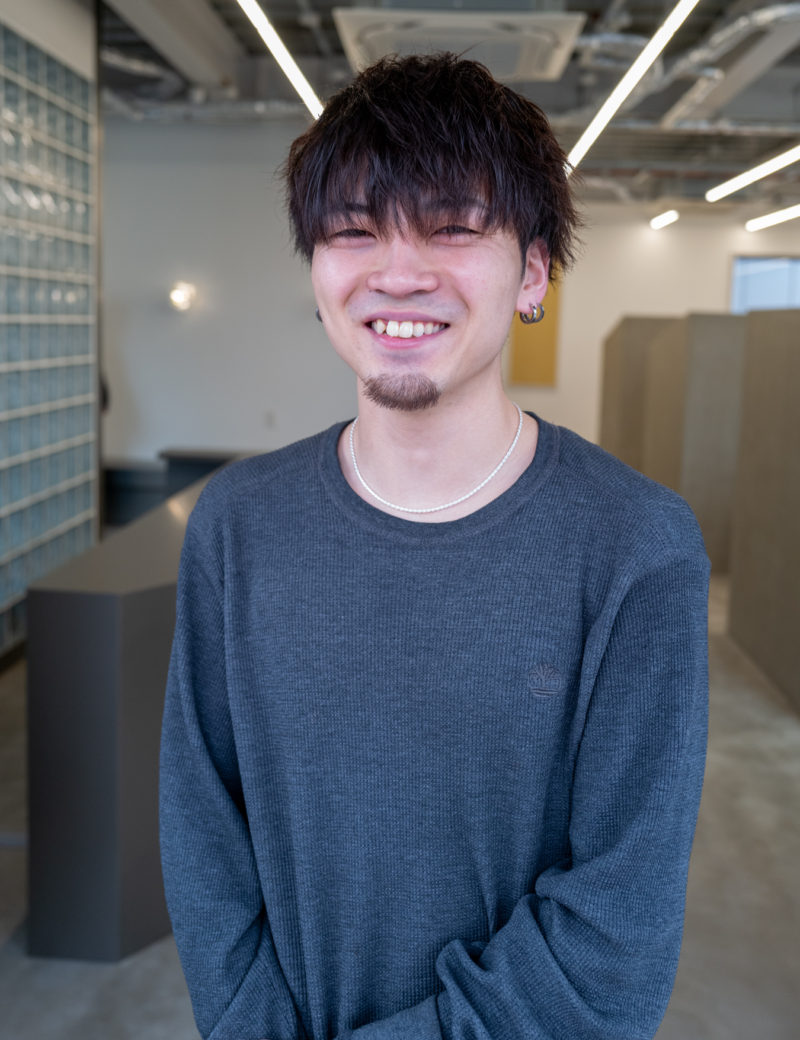 藤枝 史音